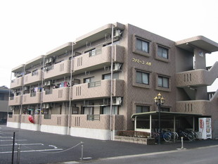 マンション（賃貸） ファミーユA棟