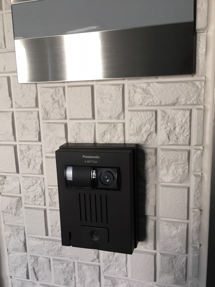 TVインターフォンで来客チェック