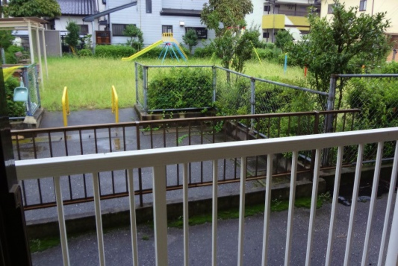 お天気の良い日はお布団干そう