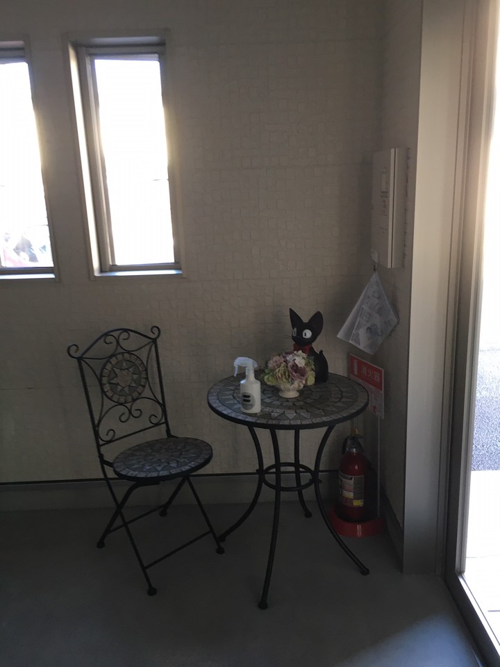 ジジがお出迎え