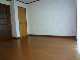 バルコニー側からのお部屋です♪