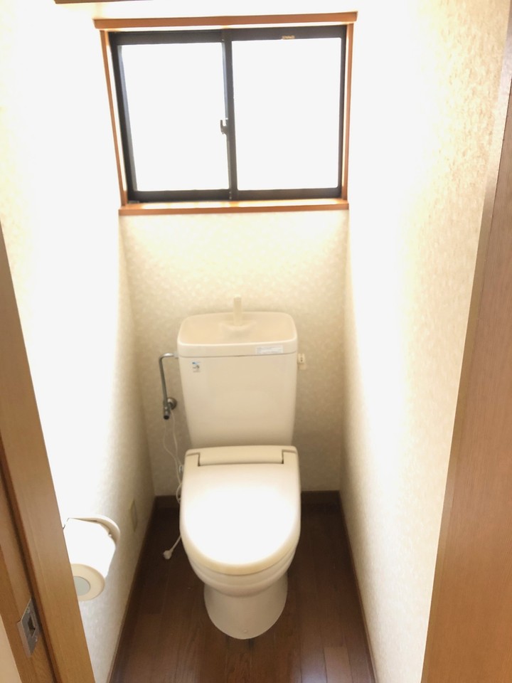 トイレはピカピカ☆で