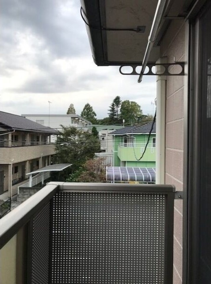 天気が良い日は布団も干しましょう