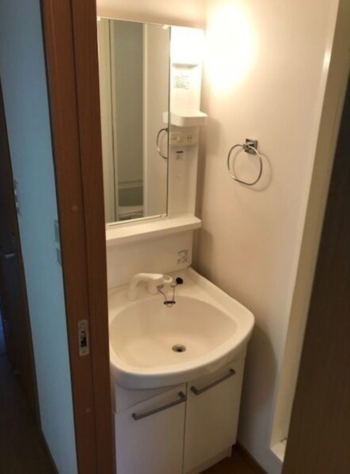 朝シャンもOK、ブローして出かけよう。